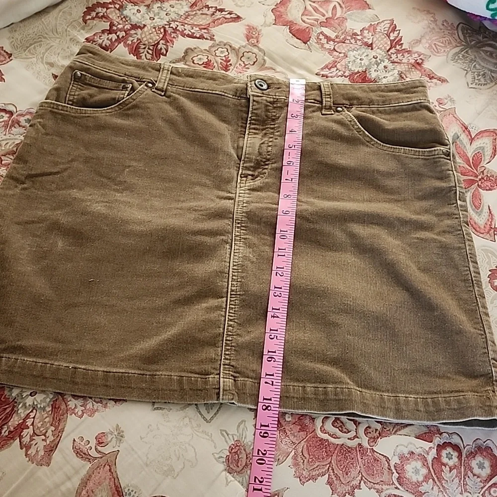 Gap Corduroy Skirt Womans 14 Brown,  with 4 Pockets Jean Style Skirt - Picture 8 of 9